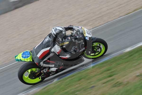 Motorcycle action photographs;Trackday digital images;donington;donington park leicestershire;donington photographs;event digital images;eventdigitalimages;no limits trackday;peter wileman photography;trackday;trackday photos