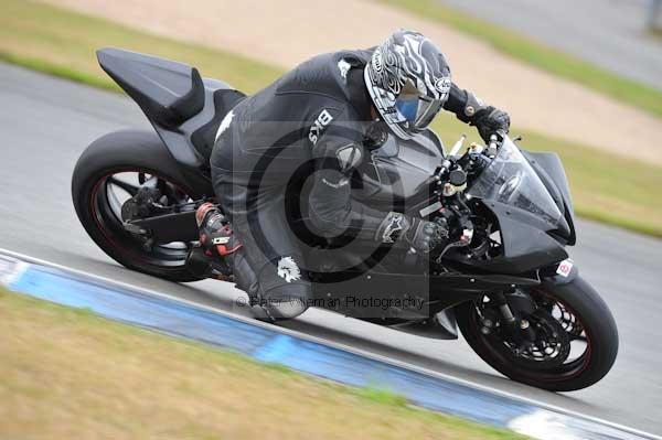 Motorcycle action photographs;Trackday digital images;donington;donington park leicestershire;donington photographs;event digital images;eventdigitalimages;no limits trackday;peter wileman photography;trackday;trackday photos