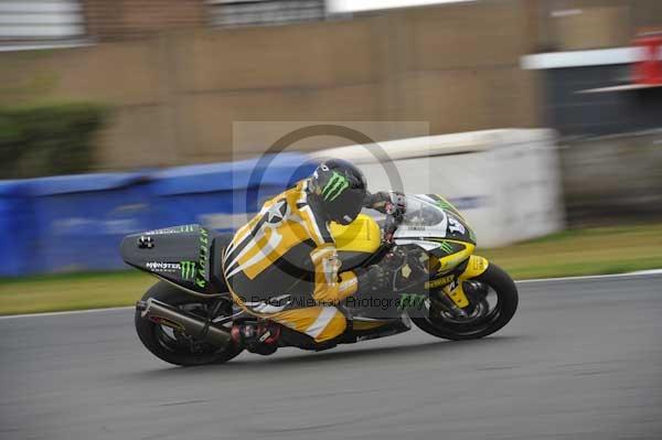 Motorcycle action photographs;Trackday digital images;donington;donington park leicestershire;donington photographs;event digital images;eventdigitalimages;no limits trackday;peter wileman photography;trackday;trackday photos