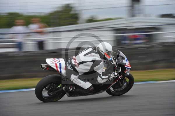Motorcycle action photographs;Trackday digital images;donington;donington park leicestershire;donington photographs;event digital images;eventdigitalimages;no limits trackday;peter wileman photography;trackday;trackday photos