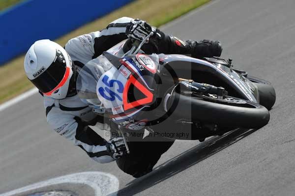 Motorcycle action photographs;Trackday digital images;donington;donington park leicestershire;donington photographs;event digital images;eventdigitalimages;no limits trackday;peter wileman photography;trackday;trackday photos