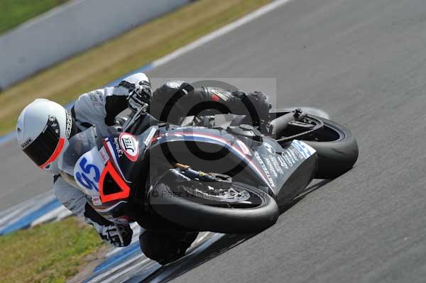 Motorcycle action photographs;Trackday digital images;donington;donington park leicestershire;donington photographs;event digital images;eventdigitalimages;no limits trackday;peter wileman photography;trackday;trackday photos