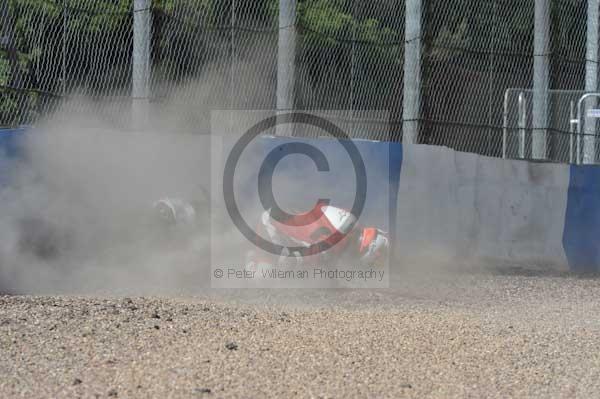 Motorcycle action photographs;Trackday digital images;donington;donington park leicestershire;donington photographs;event digital images;eventdigitalimages;no limits trackday;peter wileman photography;trackday;trackday photos