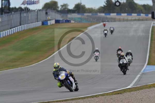 Motorcycle action photographs;Trackday digital images;donington;donington park leicestershire;donington photographs;event digital images;eventdigitalimages;no limits trackday;peter wileman photography;trackday;trackday photos