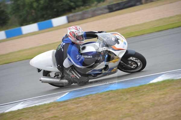 Motorcycle action photographs;Trackday digital images;donington;donington park leicestershire;donington photographs;event digital images;eventdigitalimages;no limits trackday;peter wileman photography;trackday;trackday photos