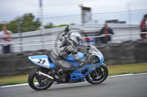 Motorcycle action photographs;Trackday digital images;donington;donington park leicestershire;donington photographs;event digital images;eventdigitalimages;no limits trackday;peter wileman photography;trackday;trackday photos