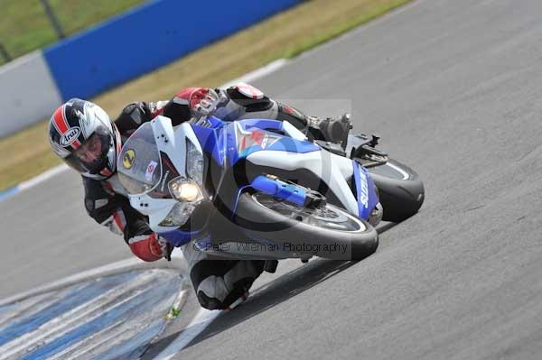 Motorcycle action photographs;Trackday digital images;donington;donington park leicestershire;donington photographs;event digital images;eventdigitalimages;no limits trackday;peter wileman photography;trackday;trackday photos