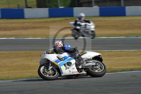 Motorcycle action photographs;Trackday digital images;donington;donington park leicestershire;donington photographs;event digital images;eventdigitalimages;no limits trackday;peter wileman photography;trackday;trackday photos