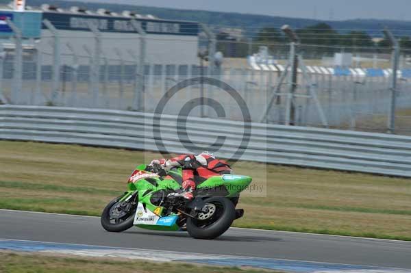 Motorcycle action photographs;Trackday digital images;donington;donington park leicestershire;donington photographs;event digital images;eventdigitalimages;no limits trackday;peter wileman photography;trackday;trackday photos