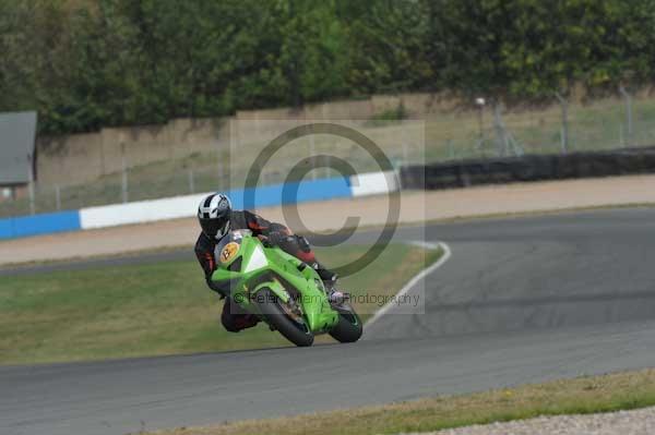 Motorcycle action photographs;Trackday digital images;donington;donington park leicestershire;donington photographs;event digital images;eventdigitalimages;no limits trackday;peter wileman photography;trackday;trackday photos