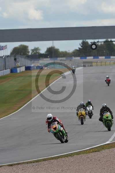 Motorcycle action photographs;Trackday digital images;donington;donington park leicestershire;donington photographs;event digital images;eventdigitalimages;no limits trackday;peter wileman photography;trackday;trackday photos