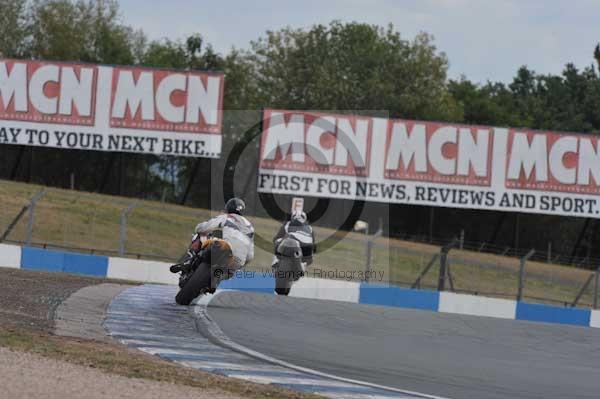 Motorcycle action photographs;Trackday digital images;donington;donington park leicestershire;donington photographs;event digital images;eventdigitalimages;no limits trackday;peter wileman photography;trackday;trackday photos