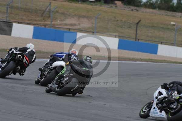 Motorcycle action photographs;Trackday digital images;donington;donington park leicestershire;donington photographs;event digital images;eventdigitalimages;no limits trackday;peter wileman photography;trackday;trackday photos