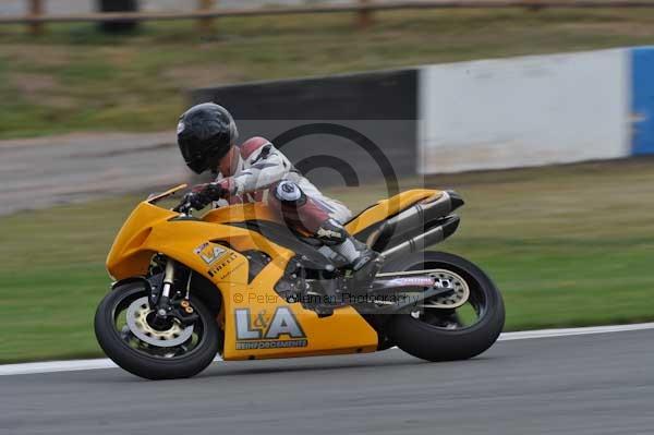 Motorcycle action photographs;Trackday digital images;donington;donington park leicestershire;donington photographs;event digital images;eventdigitalimages;no limits trackday;peter wileman photography;trackday;trackday photos