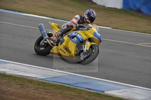Motorcycle action photographs;Trackday digital images;donington;donington park leicestershire;donington photographs;event digital images;eventdigitalimages;no limits trackday;peter wileman photography;trackday;trackday photos