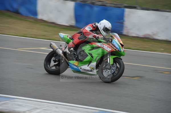 Motorcycle action photographs;Trackday digital images;donington;donington park leicestershire;donington photographs;event digital images;eventdigitalimages;no limits trackday;peter wileman photography;trackday;trackday photos