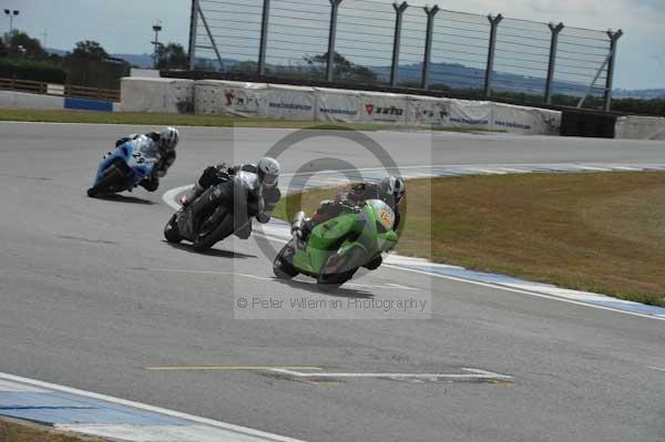 Motorcycle action photographs;Trackday digital images;donington;donington park leicestershire;donington photographs;event digital images;eventdigitalimages;no limits trackday;peter wileman photography;trackday;trackday photos