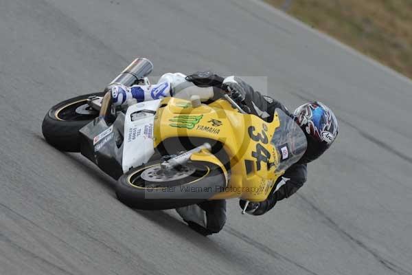 Motorcycle action photographs;Trackday digital images;donington;donington park leicestershire;donington photographs;event digital images;eventdigitalimages;no limits trackday;peter wileman photography;trackday;trackday photos