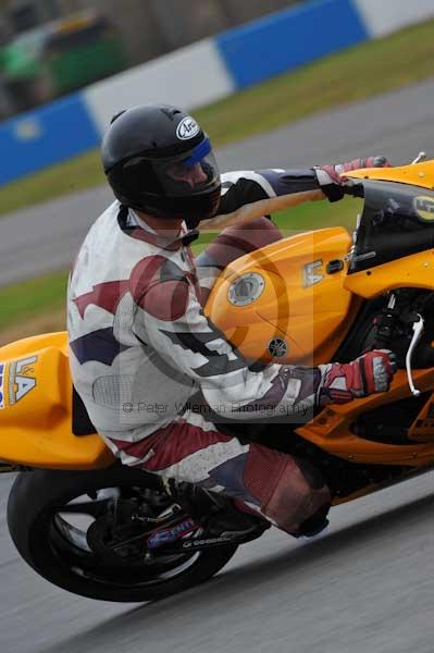Motorcycle action photographs;Trackday digital images;donington;donington park leicestershire;donington photographs;event digital images;eventdigitalimages;no limits trackday;peter wileman photography;trackday;trackday photos