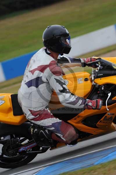 Motorcycle action photographs;Trackday digital images;donington;donington park leicestershire;donington photographs;event digital images;eventdigitalimages;no limits trackday;peter wileman photography;trackday;trackday photos