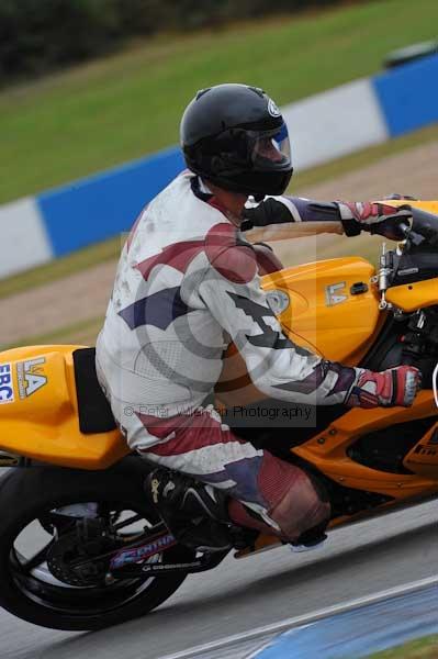 Motorcycle action photographs;Trackday digital images;donington;donington park leicestershire;donington photographs;event digital images;eventdigitalimages;no limits trackday;peter wileman photography;trackday;trackday photos
