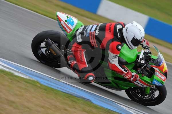 Motorcycle action photographs;Trackday digital images;donington;donington park leicestershire;donington photographs;event digital images;eventdigitalimages;no limits trackday;peter wileman photography;trackday;trackday photos
