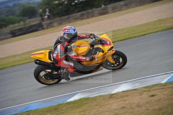 Motorcycle action photographs;Trackday digital images;donington;donington park leicestershire;donington photographs;event digital images;eventdigitalimages;no limits trackday;peter wileman photography;trackday;trackday photos