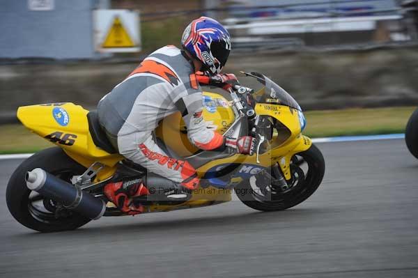Motorcycle action photographs;Trackday digital images;donington;donington park leicestershire;donington photographs;event digital images;eventdigitalimages;no limits trackday;peter wileman photography;trackday;trackday photos
