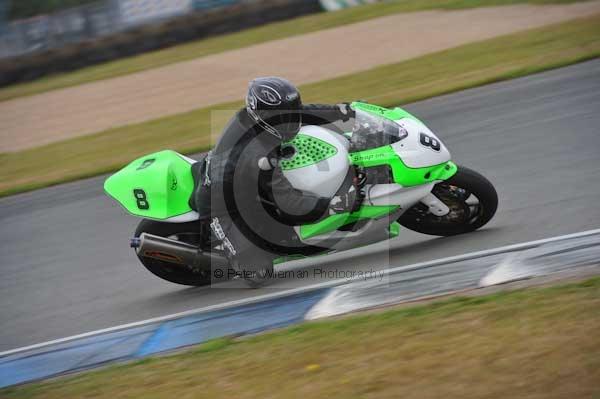 Motorcycle action photographs;Trackday digital images;donington;donington park leicestershire;donington photographs;event digital images;eventdigitalimages;no limits trackday;peter wileman photography;trackday;trackday photos