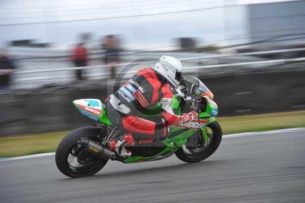 Motorcycle action photographs;Trackday digital images;donington;donington park leicestershire;donington photographs;event digital images;eventdigitalimages;no limits trackday;peter wileman photography;trackday;trackday photos