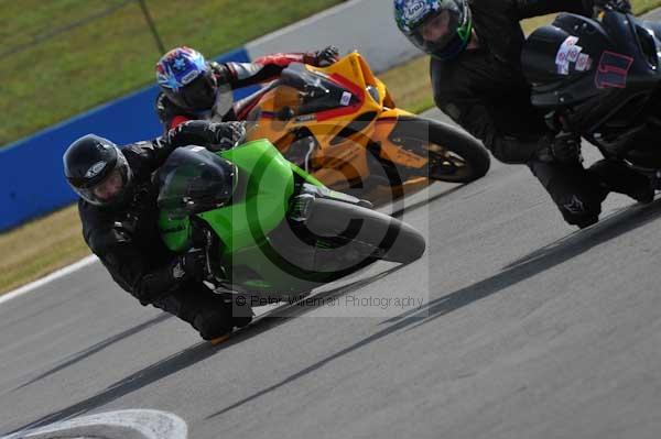 Motorcycle action photographs;Trackday digital images;donington;donington park leicestershire;donington photographs;event digital images;eventdigitalimages;no limits trackday;peter wileman photography;trackday;trackday photos