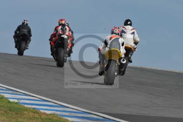 Motorcycle action photographs;Trackday digital images;donington;donington park leicestershire;donington photographs;event digital images;eventdigitalimages;no limits trackday;peter wileman photography;trackday;trackday photos