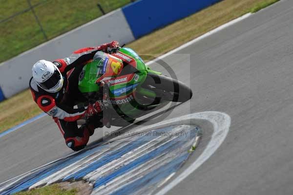 Motorcycle action photographs;Trackday digital images;donington;donington park leicestershire;donington photographs;event digital images;eventdigitalimages;no limits trackday;peter wileman photography;trackday;trackday photos