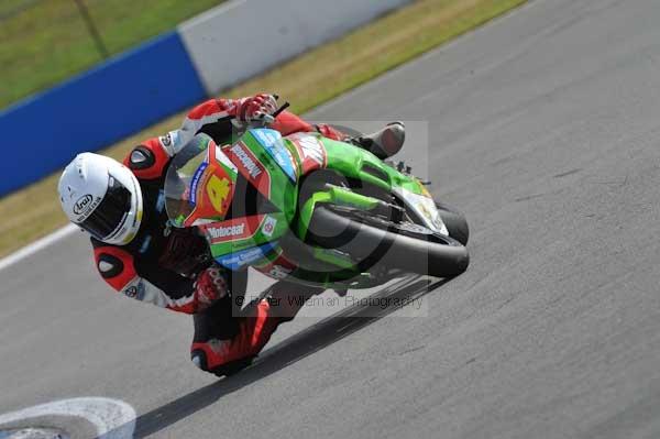 Motorcycle action photographs;Trackday digital images;donington;donington park leicestershire;donington photographs;event digital images;eventdigitalimages;no limits trackday;peter wileman photography;trackday;trackday photos