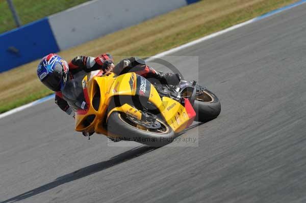 Motorcycle action photographs;Trackday digital images;donington;donington park leicestershire;donington photographs;event digital images;eventdigitalimages;no limits trackday;peter wileman photography;trackday;trackday photos