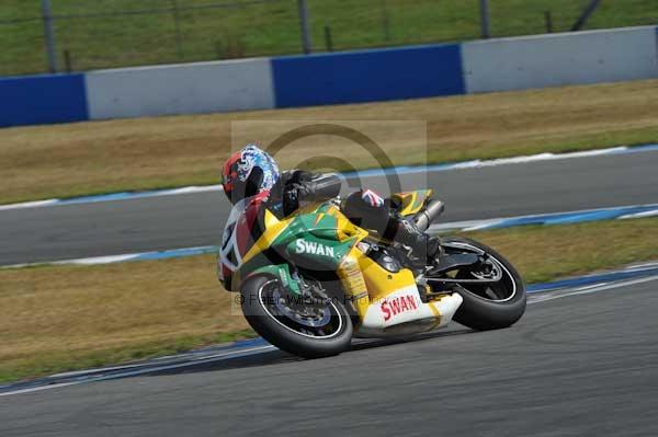 Motorcycle action photographs;Trackday digital images;donington;donington park leicestershire;donington photographs;event digital images;eventdigitalimages;no limits trackday;peter wileman photography;trackday;trackday photos
