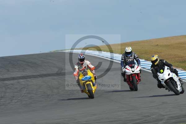 Motorcycle action photographs;Trackday digital images;donington;donington park leicestershire;donington photographs;event digital images;eventdigitalimages;no limits trackday;peter wileman photography;trackday;trackday photos