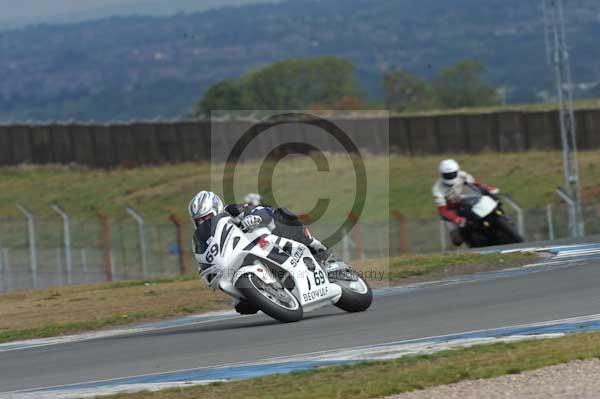 Motorcycle action photographs;Trackday digital images;donington;donington park leicestershire;donington photographs;event digital images;eventdigitalimages;no limits trackday;peter wileman photography;trackday;trackday photos