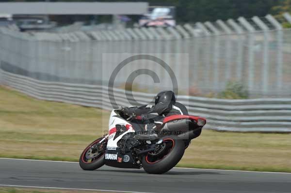 Motorcycle action photographs;Trackday digital images;donington;donington park leicestershire;donington photographs;event digital images;eventdigitalimages;no limits trackday;peter wileman photography;trackday;trackday photos