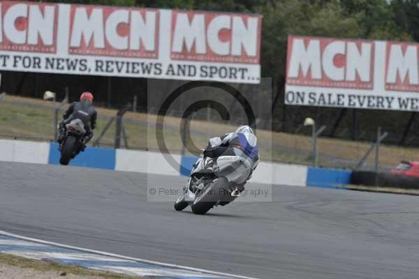 Motorcycle action photographs;Trackday digital images;donington;donington park leicestershire;donington photographs;event digital images;eventdigitalimages;no limits trackday;peter wileman photography;trackday;trackday photos