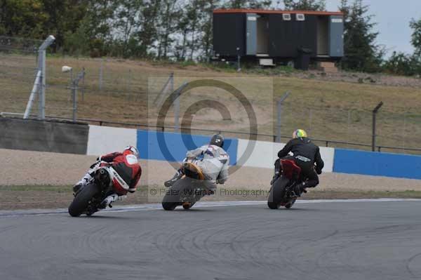 Motorcycle action photographs;Trackday digital images;donington;donington park leicestershire;donington photographs;event digital images;eventdigitalimages;no limits trackday;peter wileman photography;trackday;trackday photos
