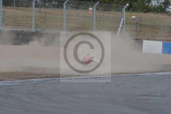 Motorcycle action photographs;Trackday digital images;donington;donington park leicestershire;donington photographs;event digital images;eventdigitalimages;no limits trackday;peter wileman photography;trackday;trackday photos