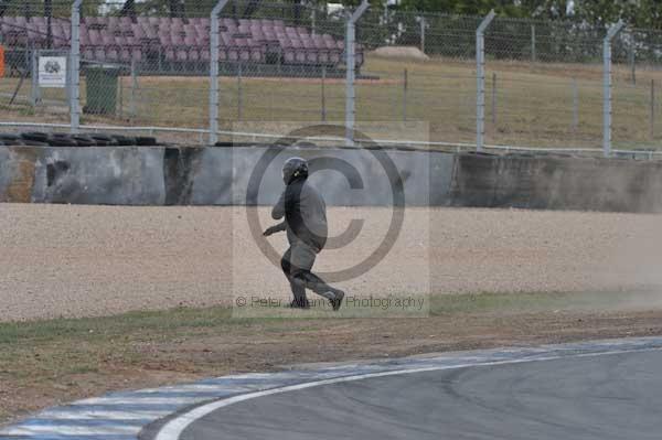 Motorcycle action photographs;Trackday digital images;donington;donington park leicestershire;donington photographs;event digital images;eventdigitalimages;no limits trackday;peter wileman photography;trackday;trackday photos