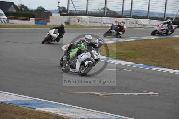 Motorcycle action photographs;Trackday digital images;donington;donington park leicestershire;donington photographs;event digital images;eventdigitalimages;no limits trackday;peter wileman photography;trackday;trackday photos