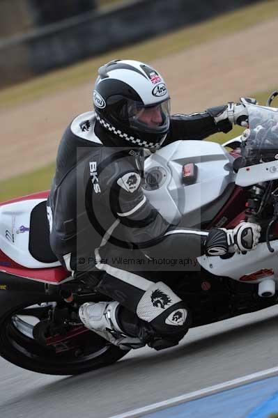 Motorcycle action photographs;Trackday digital images;donington;donington park leicestershire;donington photographs;event digital images;eventdigitalimages;no limits trackday;peter wileman photography;trackday;trackday photos