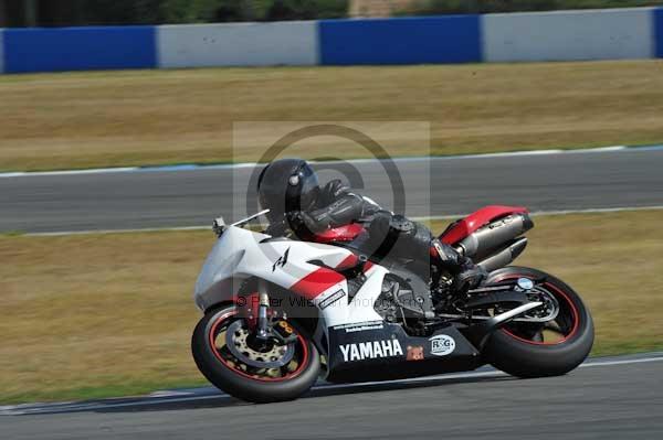 Motorcycle action photographs;Trackday digital images;donington;donington park leicestershire;donington photographs;event digital images;eventdigitalimages;no limits trackday;peter wileman photography;trackday;trackday photos