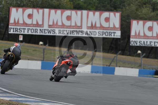 Motorcycle action photographs;Trackday digital images;donington;donington park leicestershire;donington photographs;event digital images;eventdigitalimages;no limits trackday;peter wileman photography;trackday;trackday photos