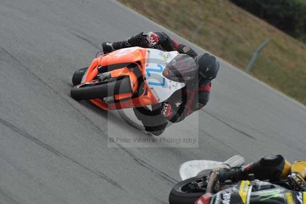 Motorcycle action photographs;Trackday digital images;donington;donington park leicestershire;donington photographs;event digital images;eventdigitalimages;no limits trackday;peter wileman photography;trackday;trackday photos