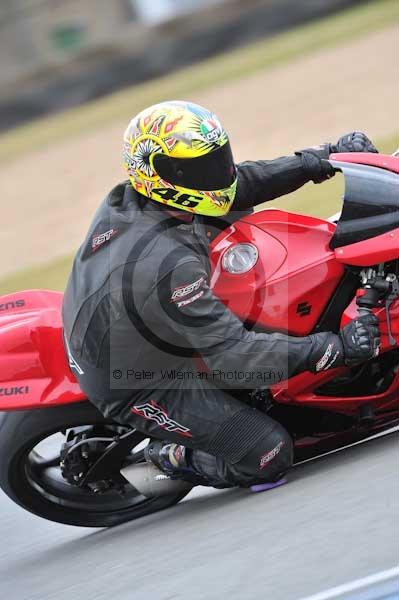 Motorcycle action photographs;Trackday digital images;donington;donington park leicestershire;donington photographs;event digital images;eventdigitalimages;no limits trackday;peter wileman photography;trackday;trackday photos