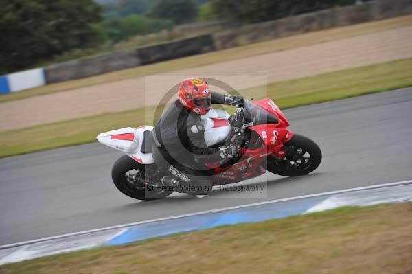 Motorcycle action photographs;Trackday digital images;donington;donington park leicestershire;donington photographs;event digital images;eventdigitalimages;no limits trackday;peter wileman photography;trackday;trackday photos
